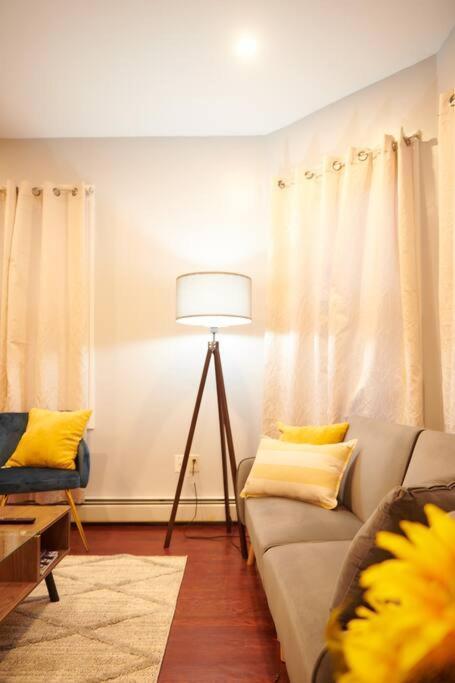 Cozy Apartment 2Nd 10Min Walk Downtown And City View Πρόβιντενς Εξωτερικό φωτογραφία